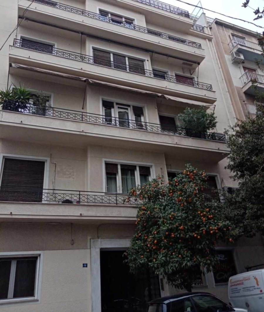 (For Sale) Residential Apartment || Athens Center/Athens - 62 Sq.m, 2 Bedrooms, 220.000€ 