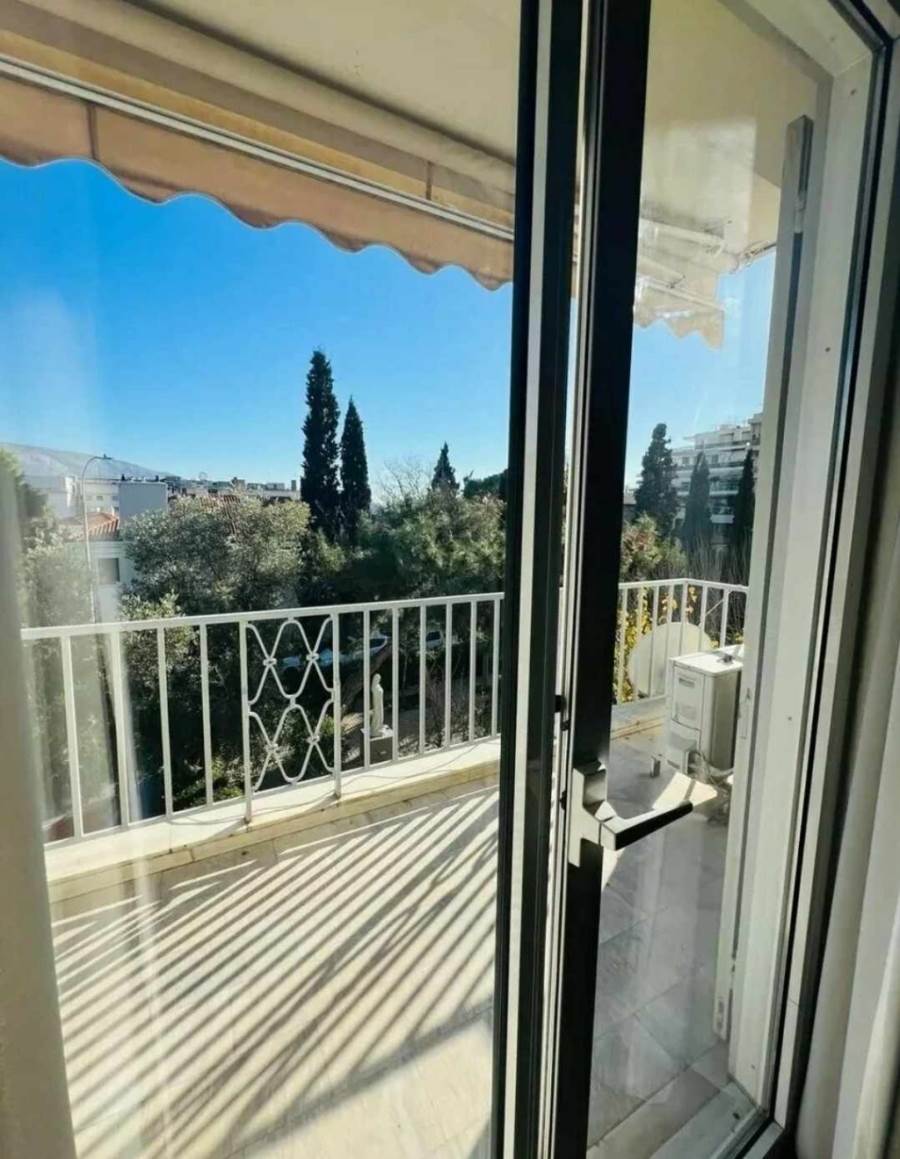 (For Sale) Residential Apartment || Athens Center/Athens - 105 Sq.m, 2 Bedrooms, 650.000€ 