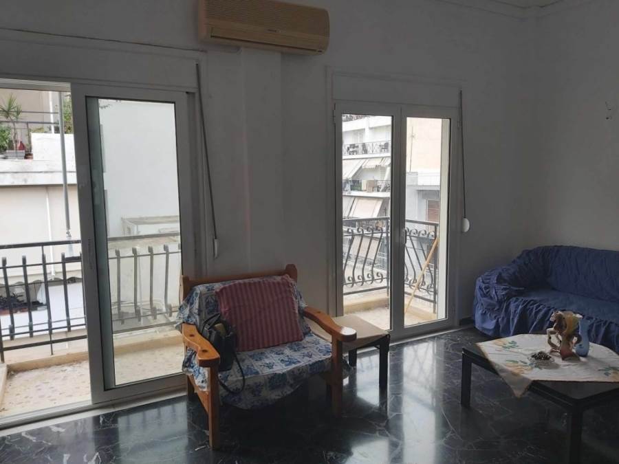(For Sale) Residential Floor Apartment || Piraias/Piraeus - 65 Sq.m, 1 Bedrooms, 108.000€ 