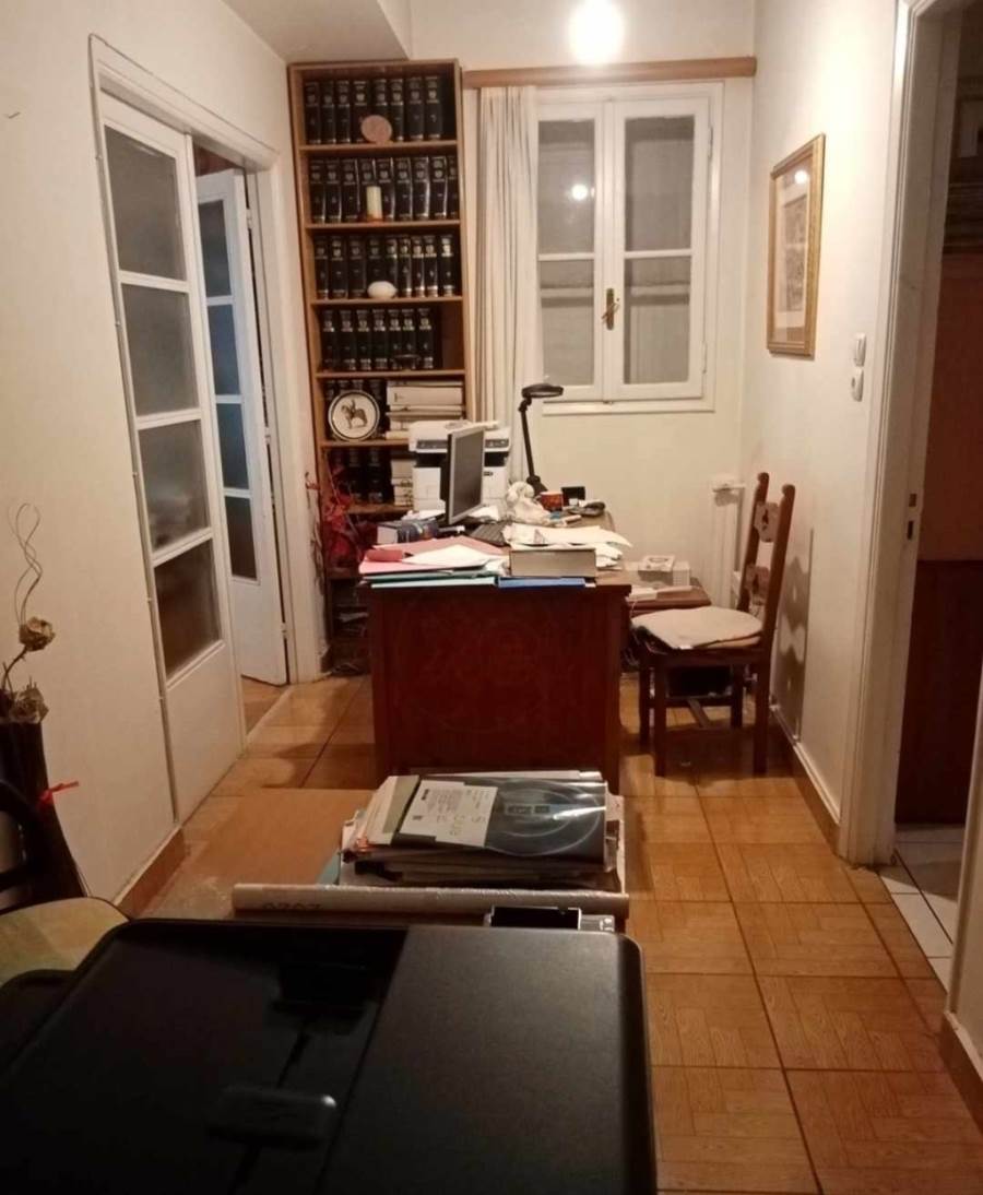 (For Sale) Residential Apartment || Athens Center/Athens - 62 Sq.m, 2 Bedrooms, 240.000€ 