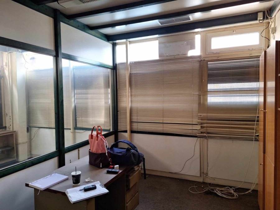 (Προς Πώληση) Επαγγελματικός Χώρος Κατάστημα || Αθήνα Κέντρο/Αθήνα - 96 τ.μ, 110.000€ 