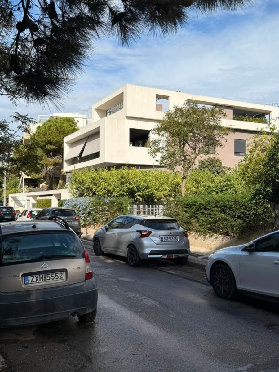 (Προς Πώληση) Κατοικία Οροφοδιαμέρισμα || Ανατολική Αττική/Βουλιαγμένη - 108 τ.μ, 3 Υ/Δ, 1.300.000€ 