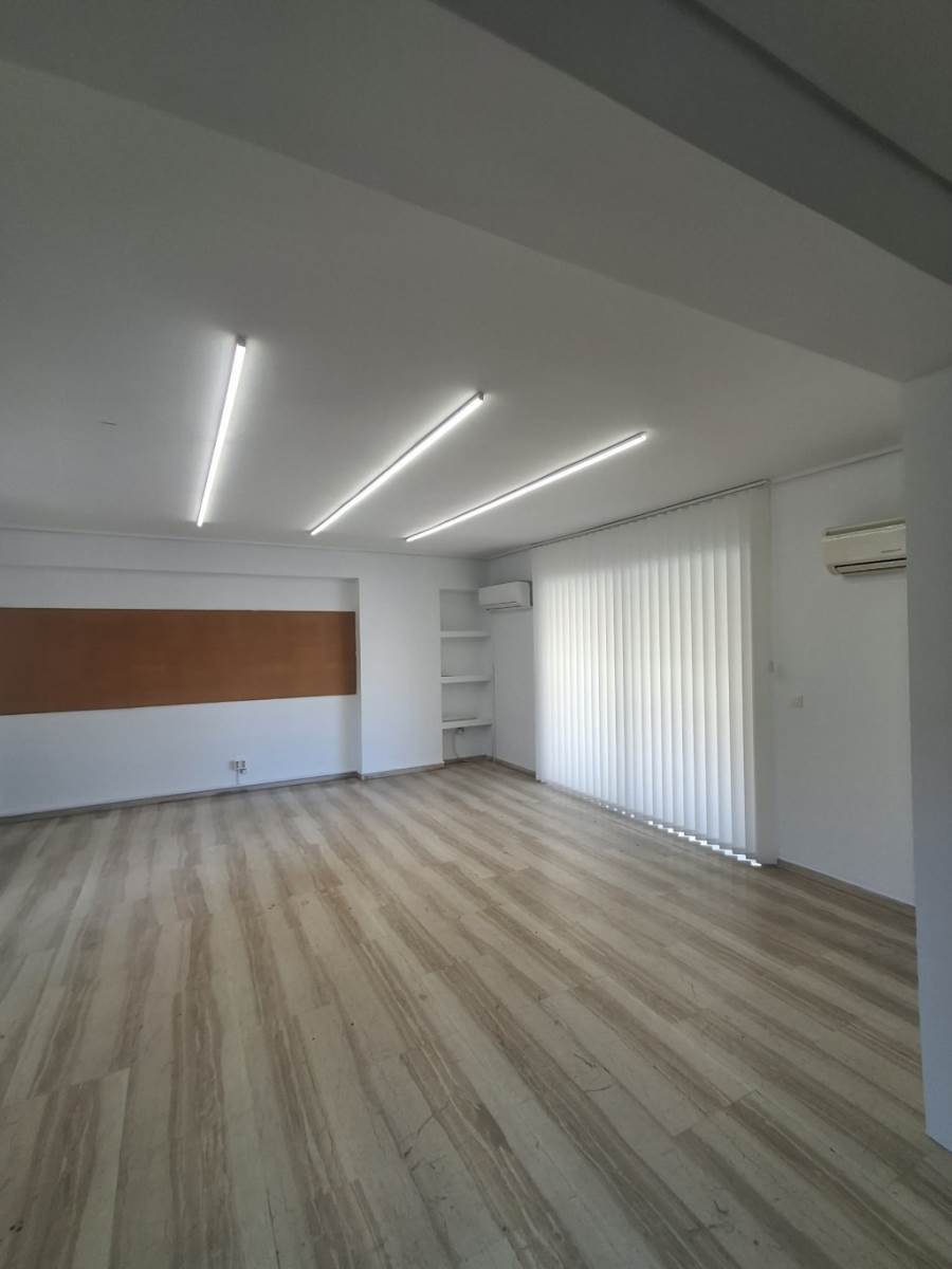 (Προς Ενοικίαση) Επαγγελματικός Χώρος Γραφείο || Αθήνα Κέντρο/Αθήνα - 81 τ.μ, 800€ 