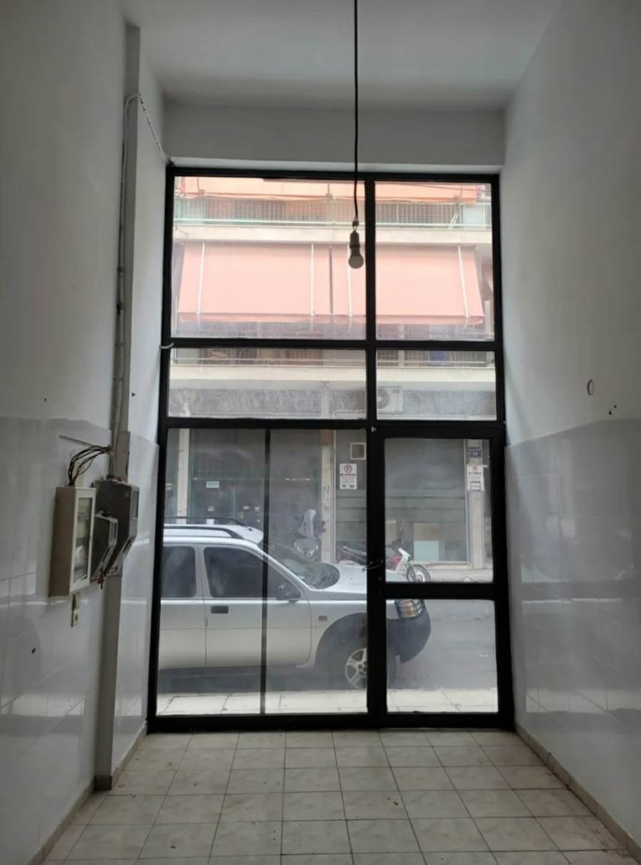 (For Sale) Commercial Retail Shop || Athens Center/Athens - 50 Sq.m, 108.000€ 